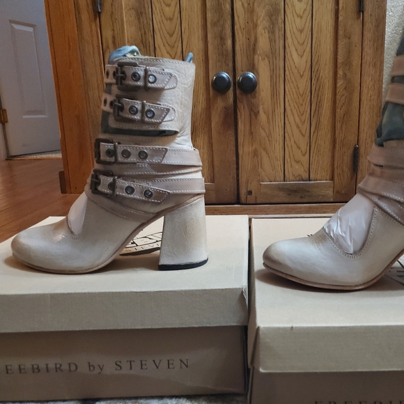 Freebird by Steven Shoes - Freebird Tali